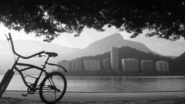 Image1360657676